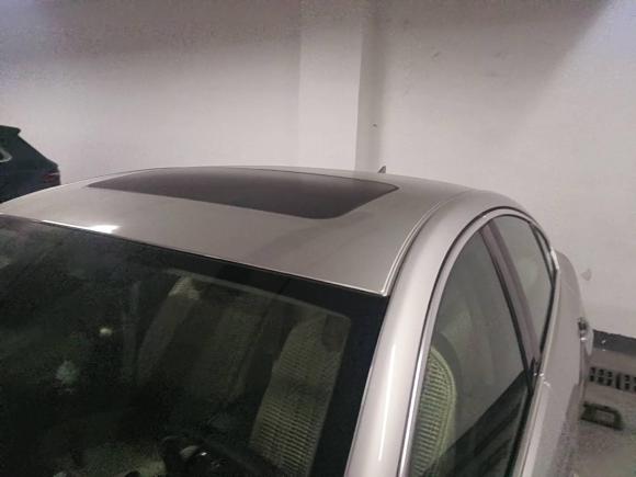 [杭州·皖B] 二手别克君威2009款 2.0L 精英版