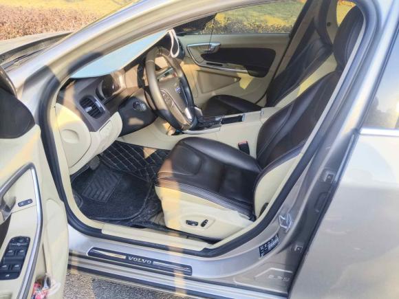 [上海·沪F] 二手沃尔沃沃尔沃S602014款 S60L T5 智驭版