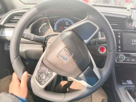 [广州·粤R] 二手本田思域2016款 220TURBO CVT豪华版