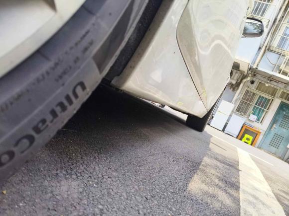 [南京·苏A] 二手宝马宝马5系2014款 528Li 豪华设计套装