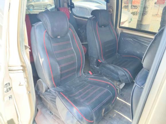 [南通·苏F] 二手五菱汽车五菱宏光V2019款 1.5L劲享版国VI LAR