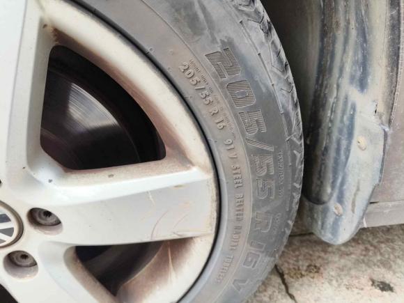 [武汉·鄂A] 二手大众途安2013款 1.4T DSG舒适版5座