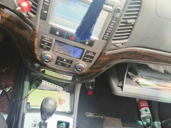 [嘉兴·浙F] 二手现代胜达经典2012款 2.4 舒适版 七座四驱