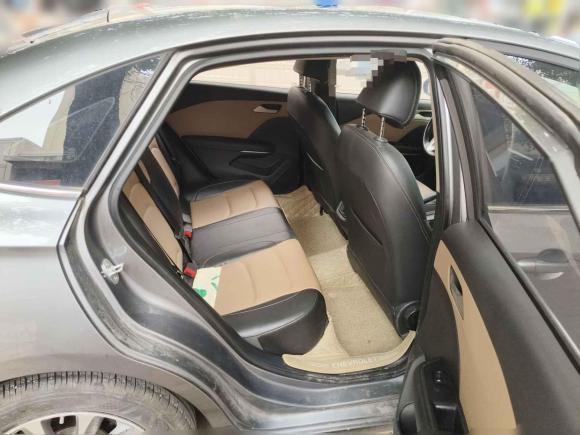 [武汉·鄂A] 二手雪佛兰科鲁泽2020款 320 自动悦畅版