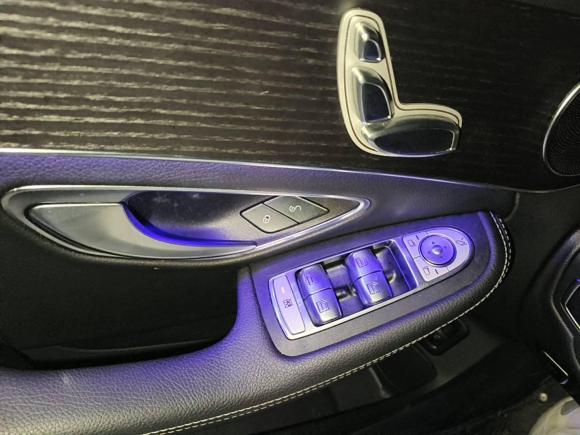 [武汉·鄂A] 二手奔驰奔驰C级2021款 C 200 L 时尚型运动版