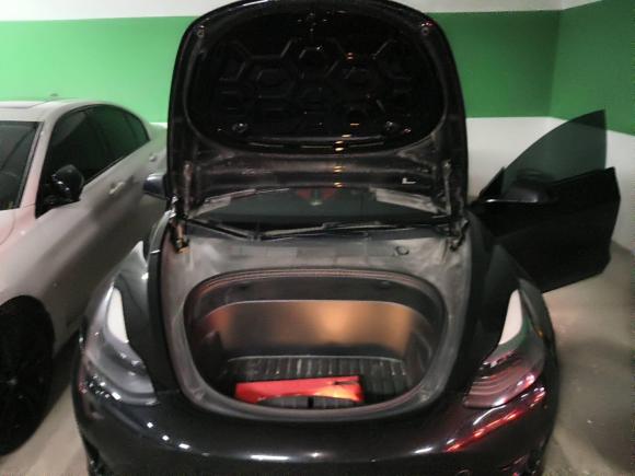 [青岛·鲁B] 二手特斯拉Model 32022款 后轮驱动版