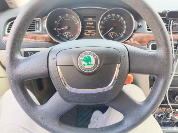 [上海·沪A] 二手斯柯达昊锐2009款 1.8TSI 手动智雅版