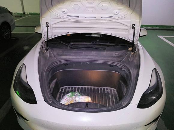 [上海·苏E] 二手特斯拉Model 32022款 后轮驱动版