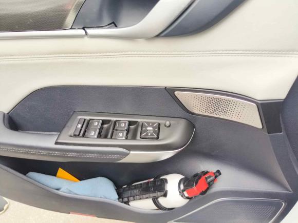 [上海·沪A] 二手威马汽车威马EX52020款 EX5-Z Nex探索版