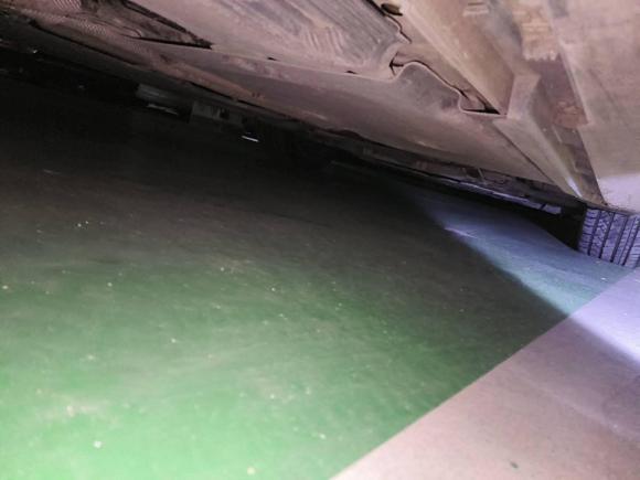 [武汉·鄂A] 二手沃尔沃沃尔沃V402017款 T3 智雅版