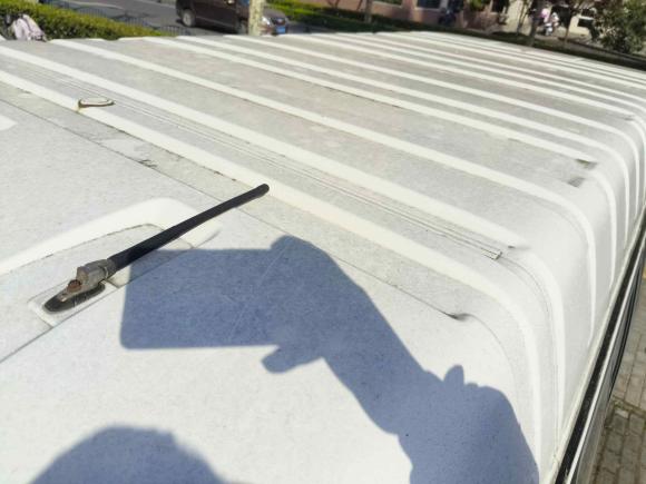 [上海·沪A] 二手福特经典全顺2013款 2.8T柴油冰白物流车长轴中顶JX493ZLQ4