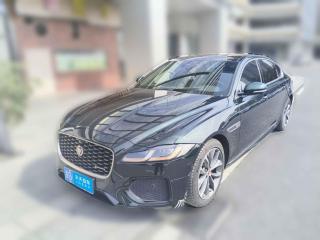 捷豹捷豹XFL2021款 XFL 2.0T P250 两驱精英运动版