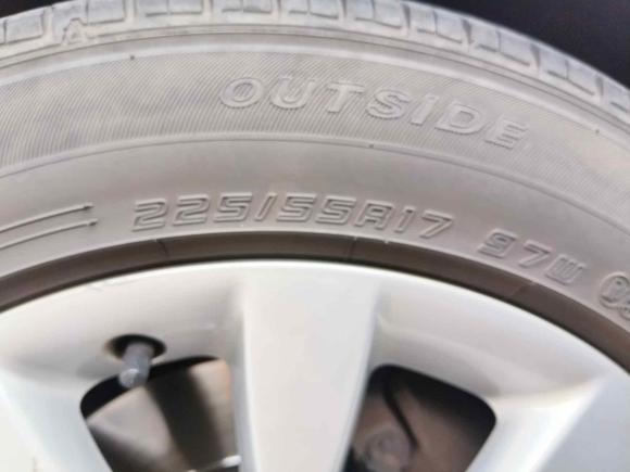 [佛山·粤E] 二手奥迪奥迪A6L2012款 30 FSI 豪华型