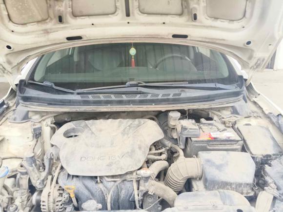 [南京·苏A] 二手现代朗动2012款 1.6L 手动领先型