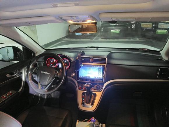 [深圳·粤B] 二手哈弗哈弗H62017款 蓝标 运动版 1.5T 自动两驱豪华型