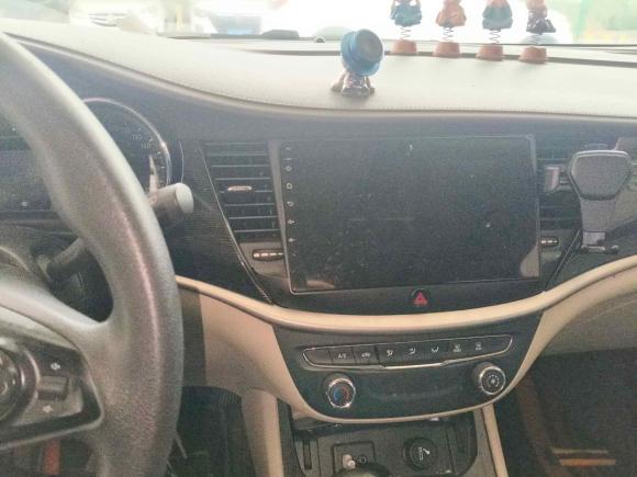 [成都·川A] 二手别克威朗2017款 三厢 15S 自动进取型