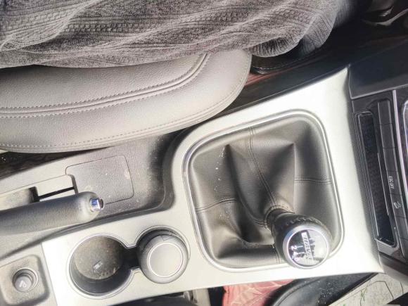 [成都·川M] 二手哈弗哈弗H5经典2016款 经典版 2.0T 柴油 手动两驱精英型