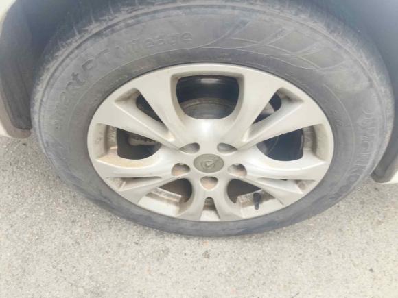 [深圳·赣B] 二手海马海马V702016款 1.5T 自动适·享型 6座