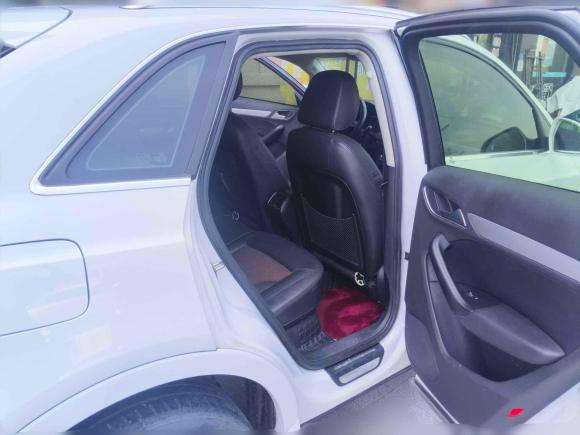 [杭州·浙J] 二手奥迪奥迪Q32017款 30 TFSI 标准型