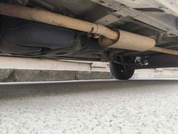 [上海·沪A] 二手大通新途V802015款 2.5T AMT傲运通版短轴中顶