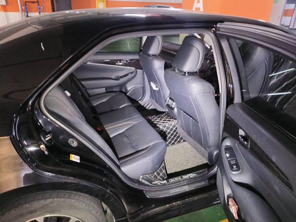 [南京·苏A] 二手丰田皇冠2018款 2.0T 时尚版