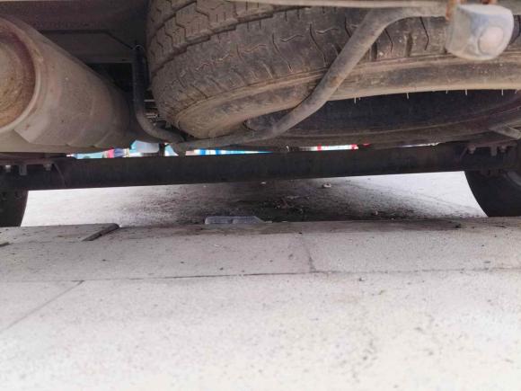 [合肥·皖A] 二手上汽大通MAXUS新途V802021款 2.0T AMT经典傲运通127PS中轴中顶6/7/8/9座