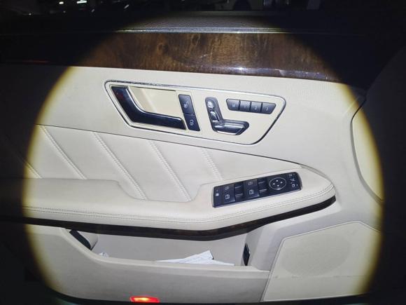 [成都·川A] 二手奔驰奔驰E级2014款 E 260 L 豪华型