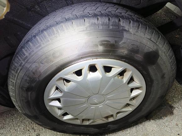 [上海·沪E] 二手福特全顺2017款 2.0T汽油自动多功能商用车短轴低顶国V