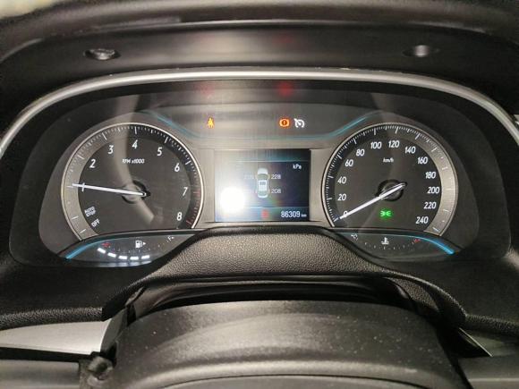 [青岛·鲁B] 二手别克英朗2018款 18T 自动精英型