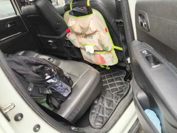 [广州·粤A] 二手标致标致30082013款 2.0L 自动潮流版