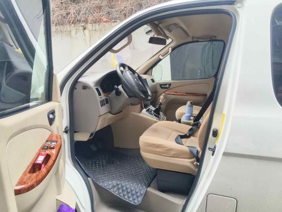 [成都·川A] 二手福田风景G52023款 2.0T柴油专业版明窗5-9座4F20TC3