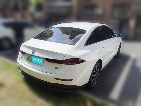 [上海·苏E] 二手荣威荣威D72025款 DMH 125km 世界冠军版