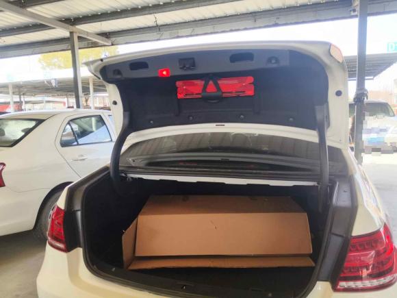 [上海·苏H] 二手奔驰奔驰E级2015款 E 200 L 运动型