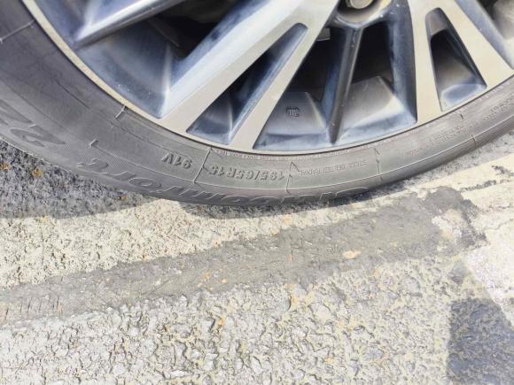 [南通·苏F] 二手丰田雷凌2016款 双擎 1.8H GS E-CVT精英天窗版