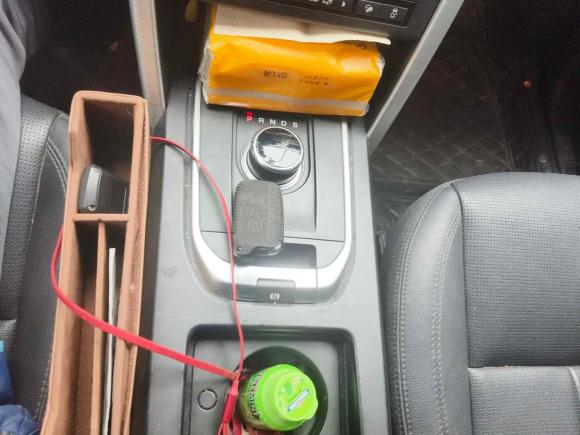 [上海·沪A] 二手路虎发现神行2018款 240PS 智越限量版