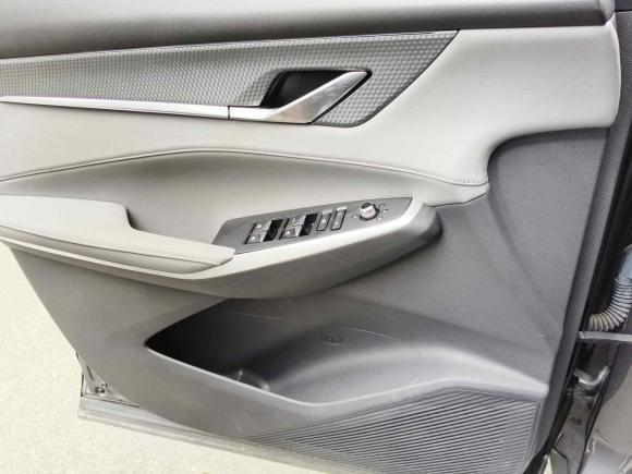 [无锡·苏B] 二手长安长安CS75 PLUS2022款 第二代 1.5T 自动豪华型