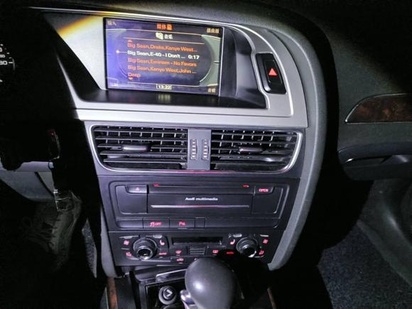 [成都·川A] 二手奥迪奥迪A4L2011款 2.0 TFSI 技术型