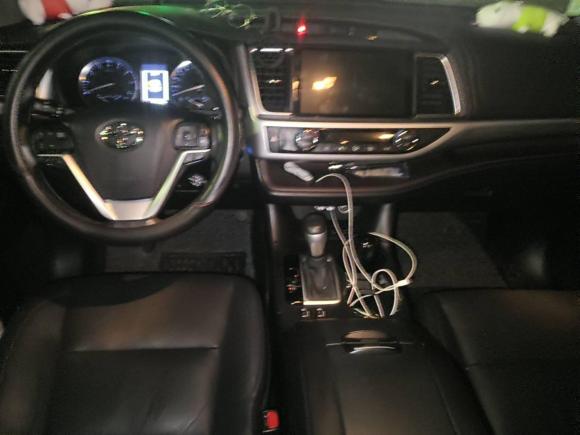 [南昌·赣M] 二手丰田汉兰达2021款 2.0T 四驱尊贵版 7座