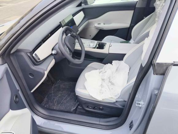 [青岛·鲁B] 二手岚图汽车岚图知音2024款 长续航智享版