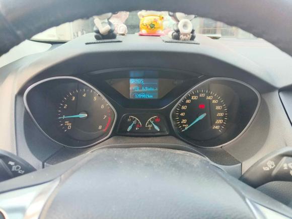 [南京·苏L] 二手福特福克斯2012款 三厢 1.6L 自动风尚型