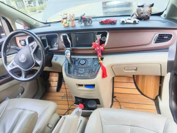 [上海·沪D] 二手别克别克GL82017款 25S 豪华型 国V