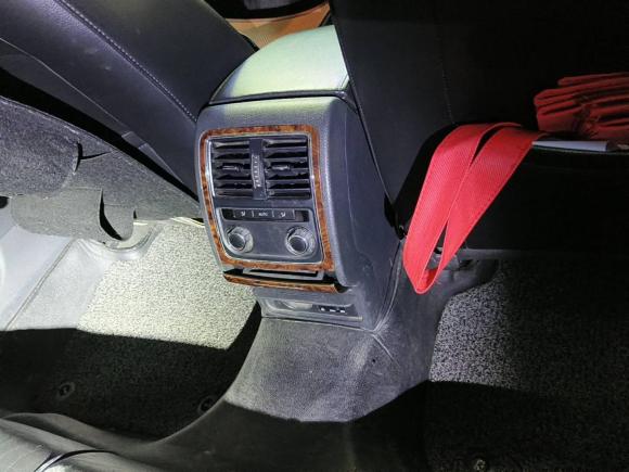 [佛山·粤E] 二手大众帕萨特2011款 1.8TSI DSG御尊版