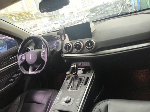 [南京·苏A] 二手魏牌魏牌 VV52017款 2.0T 旗舰型