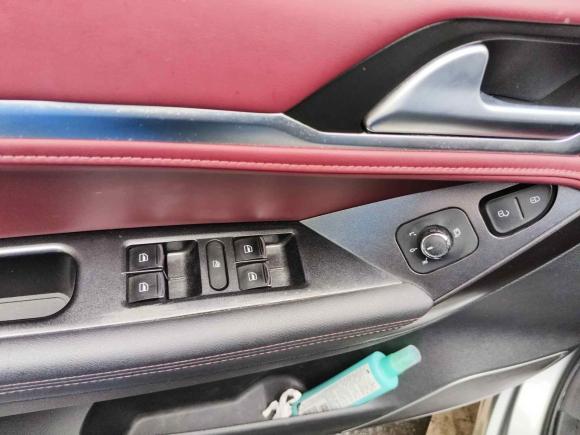 [成都·川A] 二手哈弗哈弗H6 Coupe2018款 红标 1.5T 自动两驱超豪型