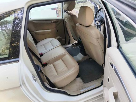 [上海·沪J] 二手奔驰奔驰B级2009款 B 200 时尚型