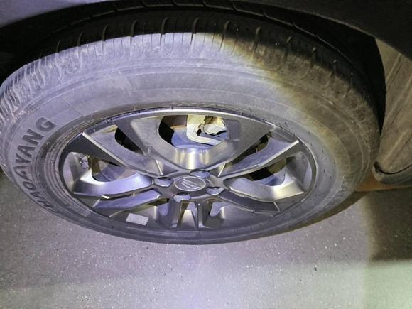 [深圳·川F] 二手吉利汽车远景X32020款 1.5L CVT尊贵型