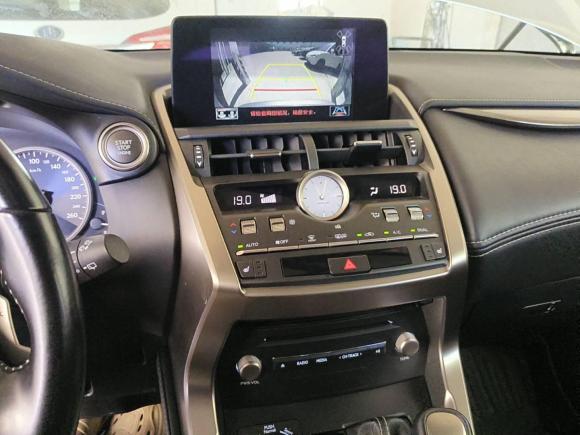 [上海·沪E] 二手雷克萨斯雷克萨斯NX2020款 200 全驱 锋尚版 国VI