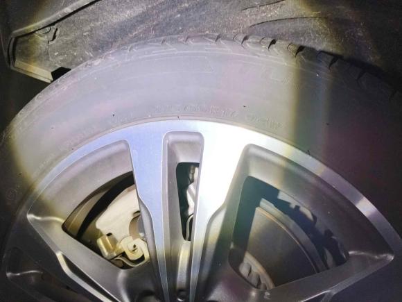 [无锡·苏B] 二手奔驰奔驰C级2020款 改款 C 200 L 时尚型运动版