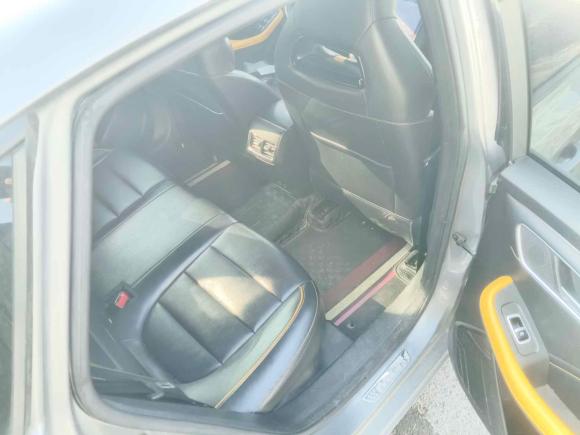 [上海·沪A] 二手名爵名爵6新能源2020款 1.5T 混动Trophy旗舰版