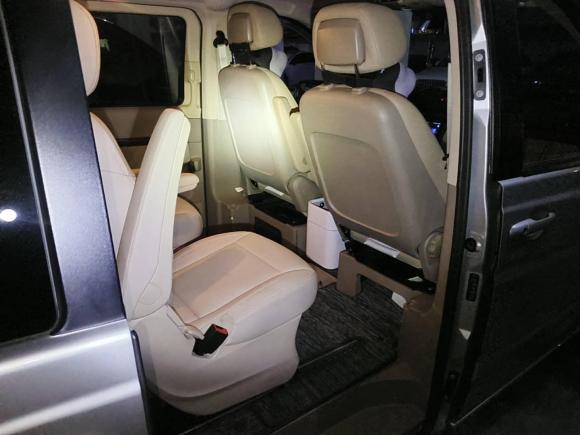 [上海·沪E] 二手奔驰唯雅诺2013款 3.0L 舒适版